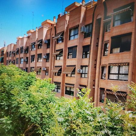 Apartamento Cerca De La Playa Y Ciudad De Las Ciencias Valencia Luaran gambar